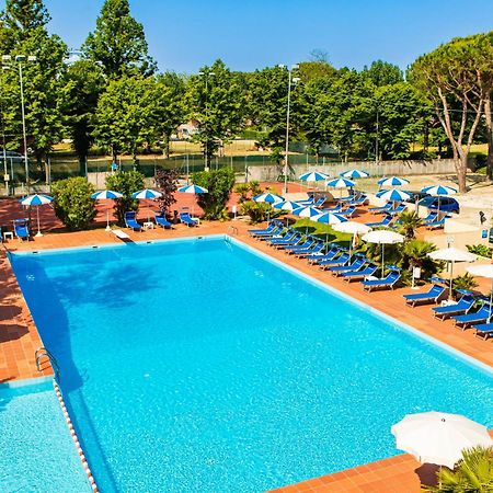 Hotel Caravelle 切塞纳蒂科 外观 照片